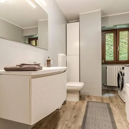 Blue Luxury #2 Апартаменты *